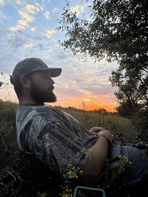 Bird hunting is better than deer hunting.